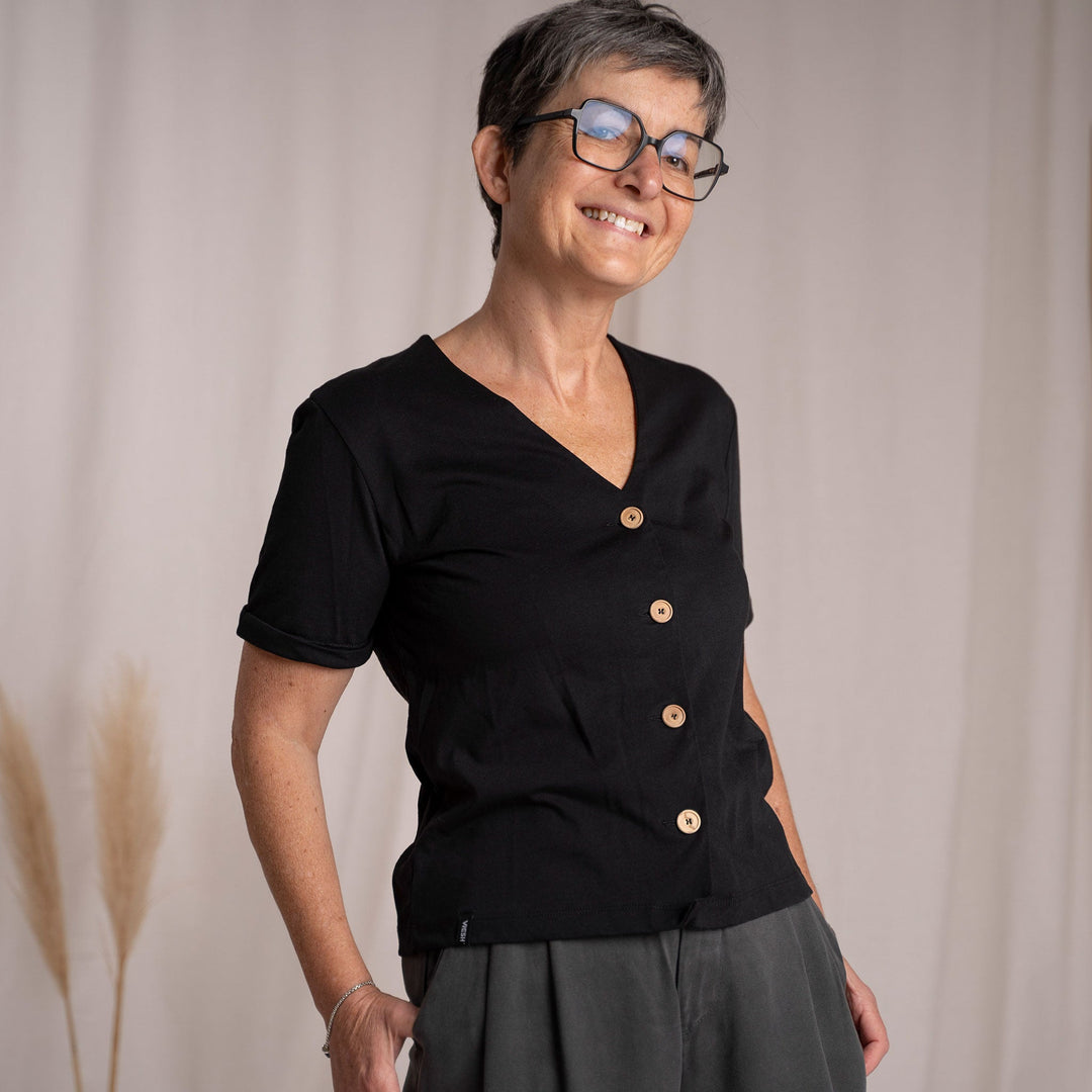 Josevini - Button T-Shirt mit TENCEL™ Modal, Schwarz